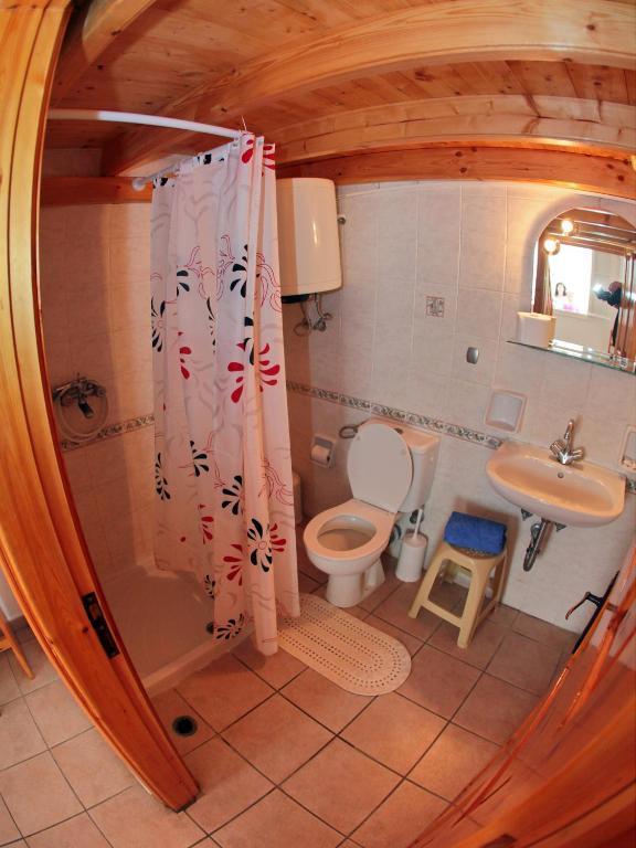 Glaros Guesthouse Hydra  Room photo