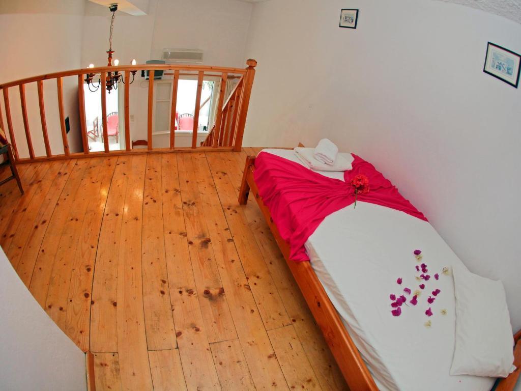 Glaros Guesthouse Hydra  Room photo