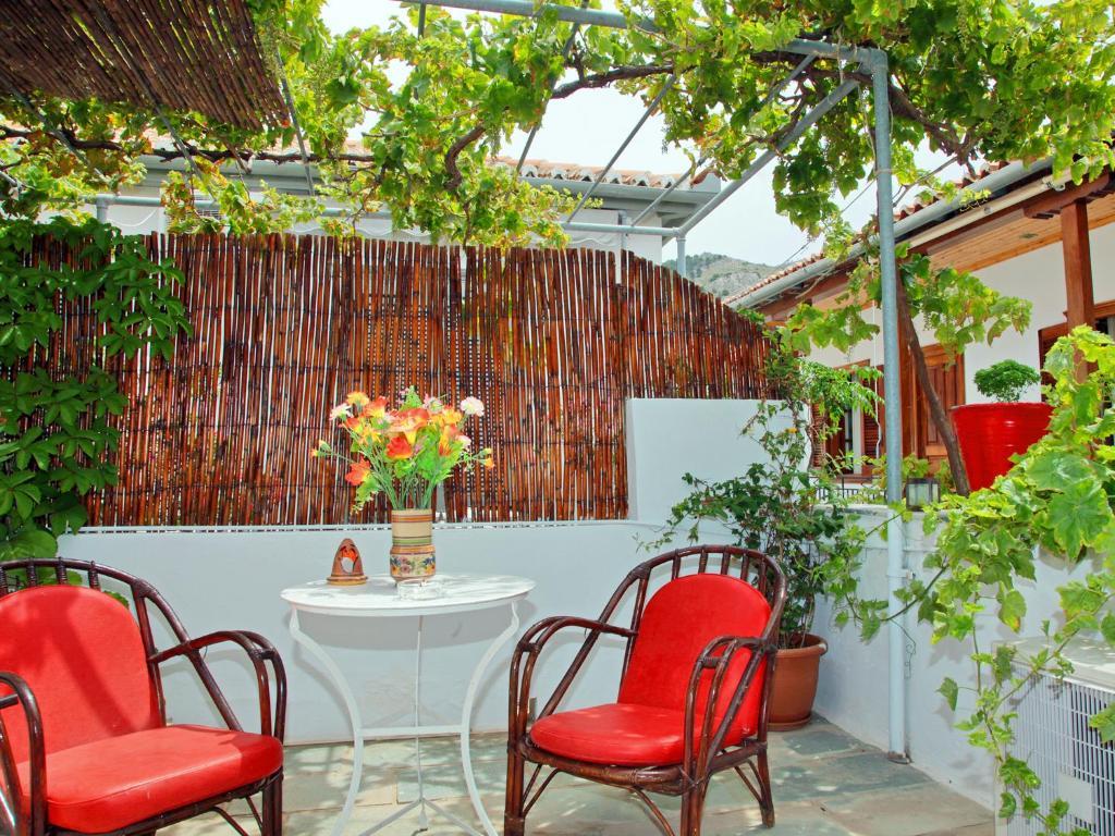 Glaros Guesthouse Hydra  Room photo